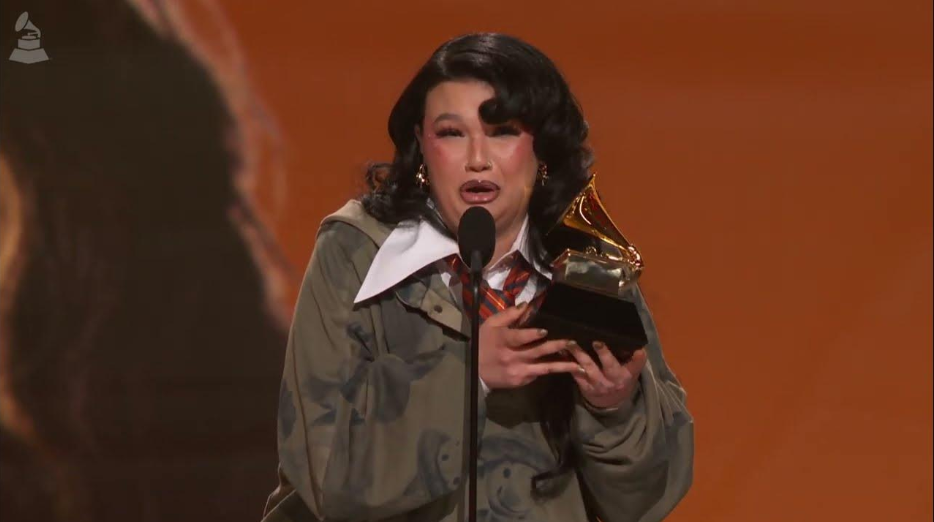 lola young messy lyrics